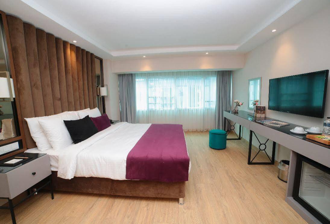 The Roomy Sisli Hotel Istanboel